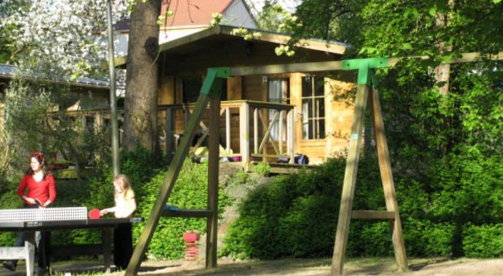 Hotel Camping Des Rochers Des Parcs Clécy Habitación foto